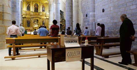 iglesia parroquia colecta cepillo