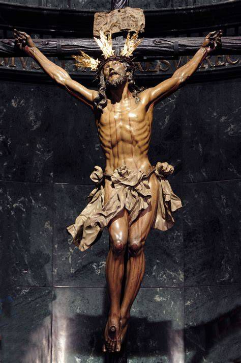 Procesión sevillana con Cristo crucificado (escultura barroca)