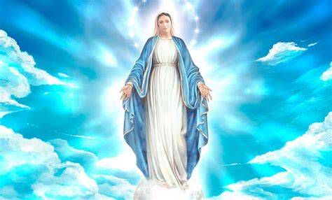 Imagen de la Virgen María Inmaculada Concepción con aureola radiante
