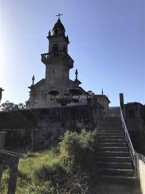 Fachada de la Parroquia de San Salvador de Torneiros