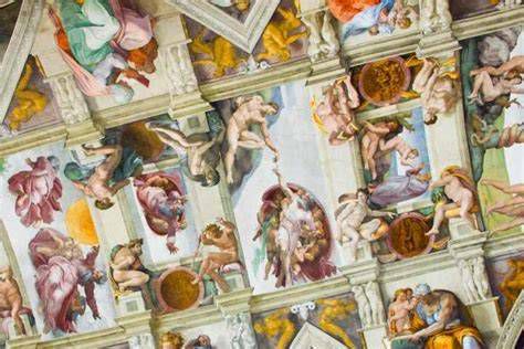 Detalle de frescos en la Capilla Sixtina (La Creación de Adán)