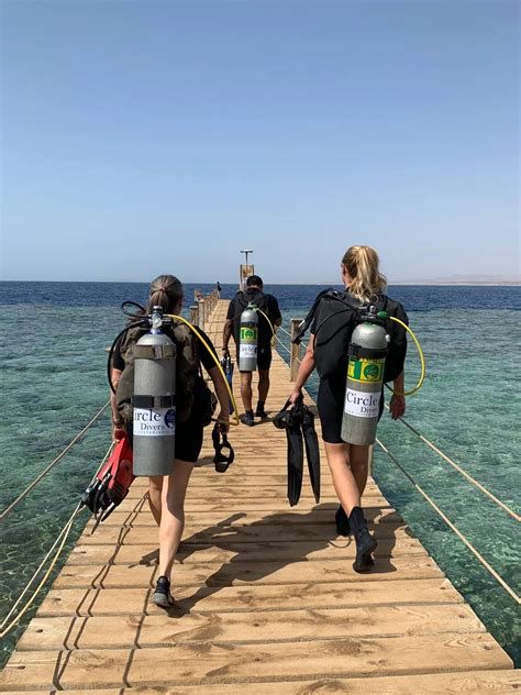 Centro de Buceo en la Playa Mades, Creta
