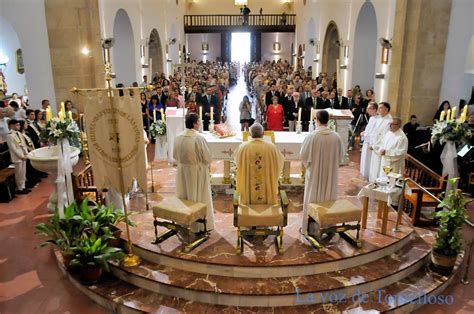 Celebración de la Eucaristía en el 50º aniversario de la Parroquia Nombre de María