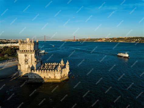 vista da margem do Tejo junto à Misericórdia