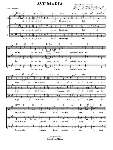 Partitura y coro interpretando Ave María Guaraní