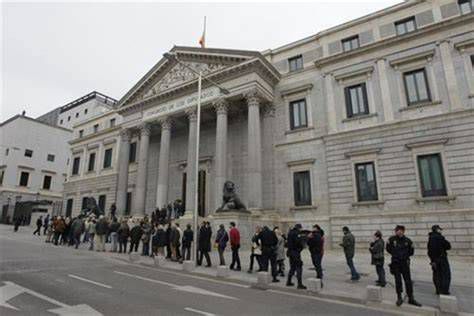 Capilla ardiente de Adolfo Suárez en el Salón de Pasos Perdidos, Congreso de los Diputados