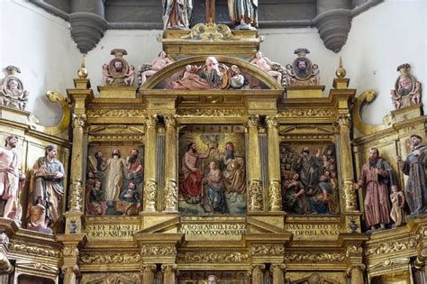 Retablo del altar mayor: Asunción y Coronación de la Virgen