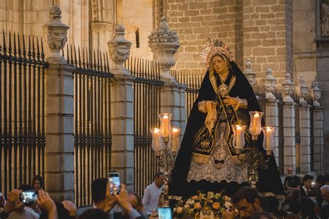 Procesión de la Virgen de los Dolores en Jerez de la Frontera