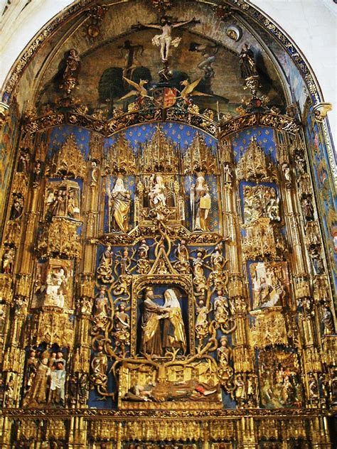 Retablo barroco de la Capilla de Santa Ana, detalle de las calles y leones