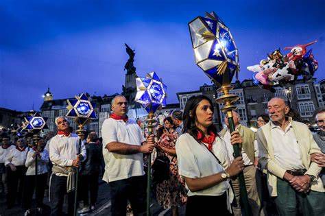 Rosario de los Faroles en la noche del 4 de agosto