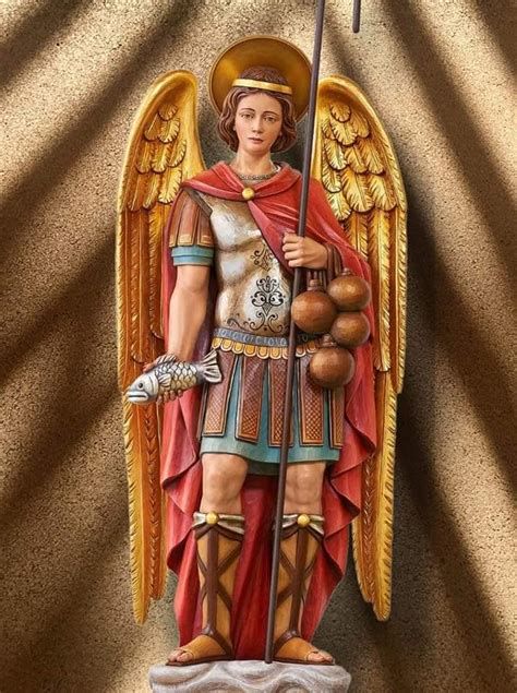 Arcángel Rafael con pez y bastón (iconografía tradicional)