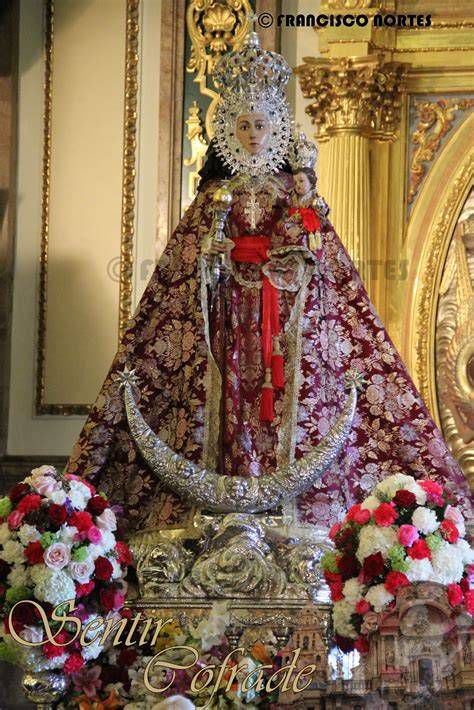 Procesión histórica de la Virgen de la Fuensanta en Murcia