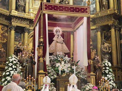 celebración eucarística en el Real Monasterio de Guadalupe