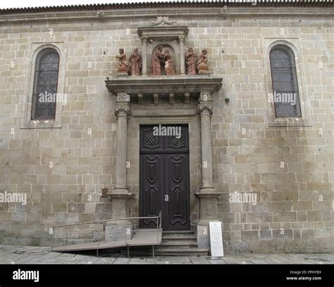 fachada renacentista iglesia misericordia braga