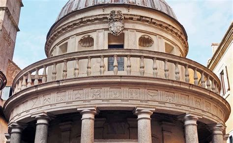 Dettaglio del Tempietto: colonnato, trabeazione e cupola