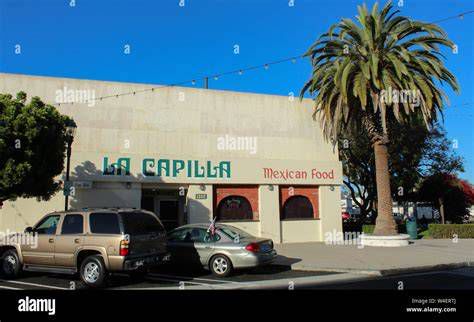 интерьер и уличный фасад La Capilla Torrance