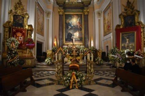 Capilla ardiente en la Iglesia Catedral de las Fuerzas Armadas