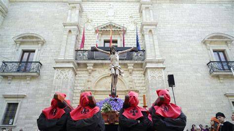 Procesión de la Hermandad Universitaria del Santo Cristo de la Luz