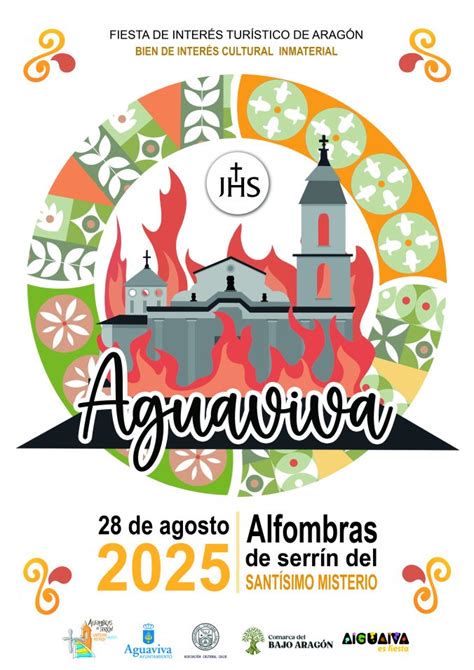 Procesión del Santísimo Misterio sobre las alfombras de serrín
