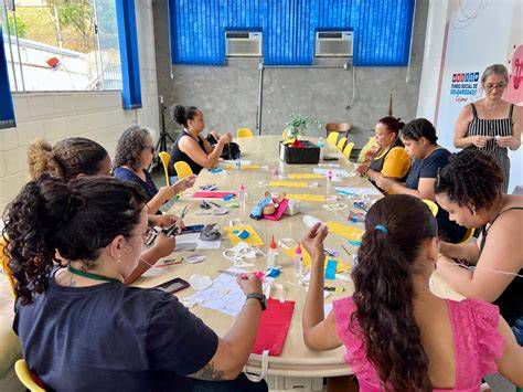 Oficina de artesanato e reutilização de papel - gerar renda e criatividade