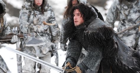 Comparativa entre la historia de Jon Snow en los libros y la serie
