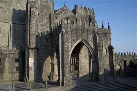 Catedral de Tui - fachada y restauración