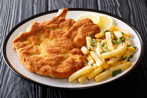 milanesa de ternera en plato