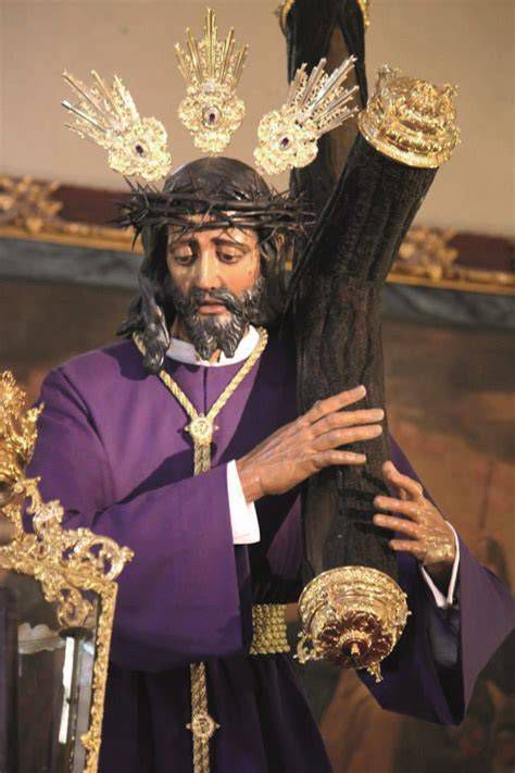 Antigua imagen de Jesús Nazareno y hermandad procesional del Siglo XVI