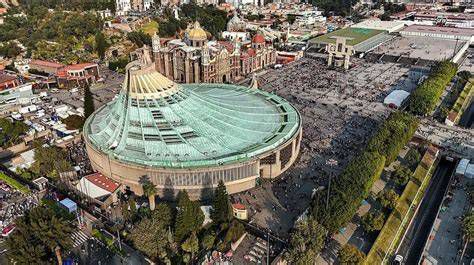 Atrio de las Américas y Nueva Basílica vistas panorámicas