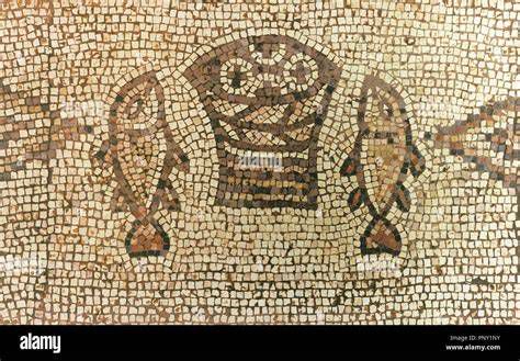 Mosaicos y frescos paleocristianos de las catacumbas
