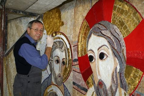 Mosaicos del Padre Marko Ivan Rupnik en la Basílica del Vaticano