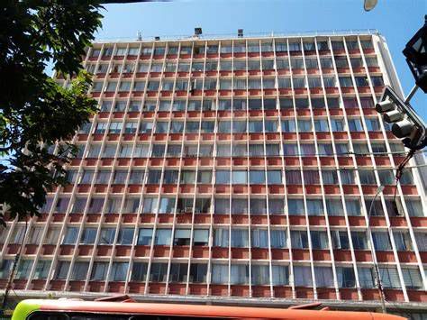Fachada del Edificio Victoria en Plaza de la Paja