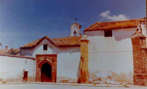 restauración de iglesia rural - antes y después