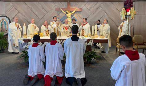 Frescura y solemnidad en la celebración de la Eucaristía