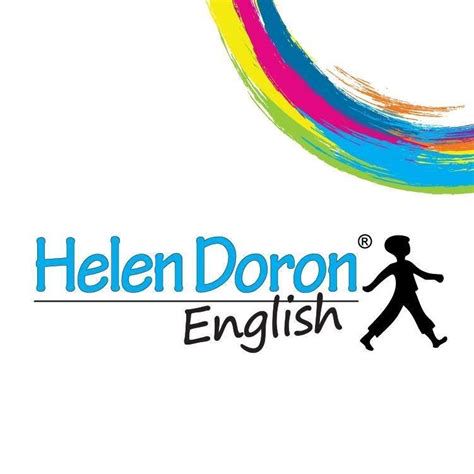 Clase de Helen Doron con niños cantando y jugando