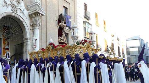Procesión de Nuestro Padre Jesús Nazareno con representación legionaria