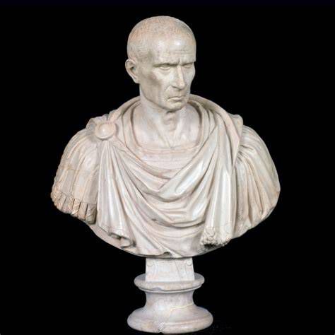 Fotografía del busto del emperador Galba en sala de museo