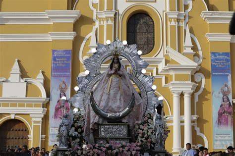 Imagen histórica de la Virgen de la Puerta Santa en Vilna
