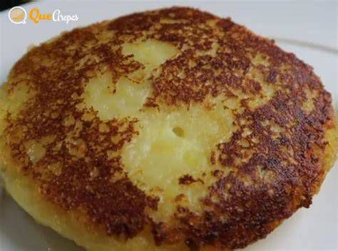 Proceso: cocción, prensado y formado de arepas de papa