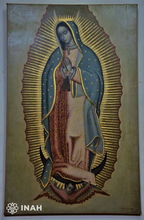 Detalle de la imagen de la Virgen de Guadalupe: mantos, estrella y Nahui Ollin