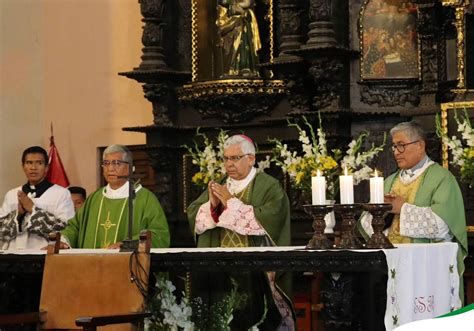 Foto de la ceremonia de toma de posesión de Juan Vicente Ferrando en la Parroquia de San José
