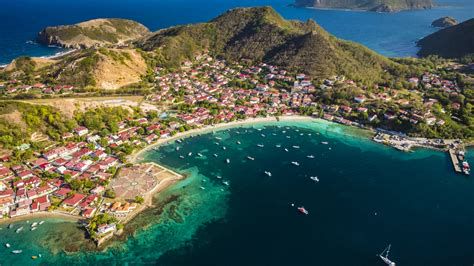 Fotografía aérea de las Îles des Saintes cerca de Guadalupe